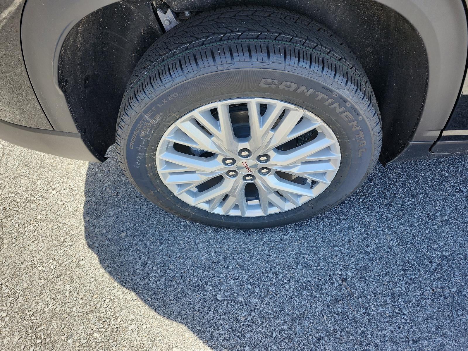 2026 GMC Acadia — detail view