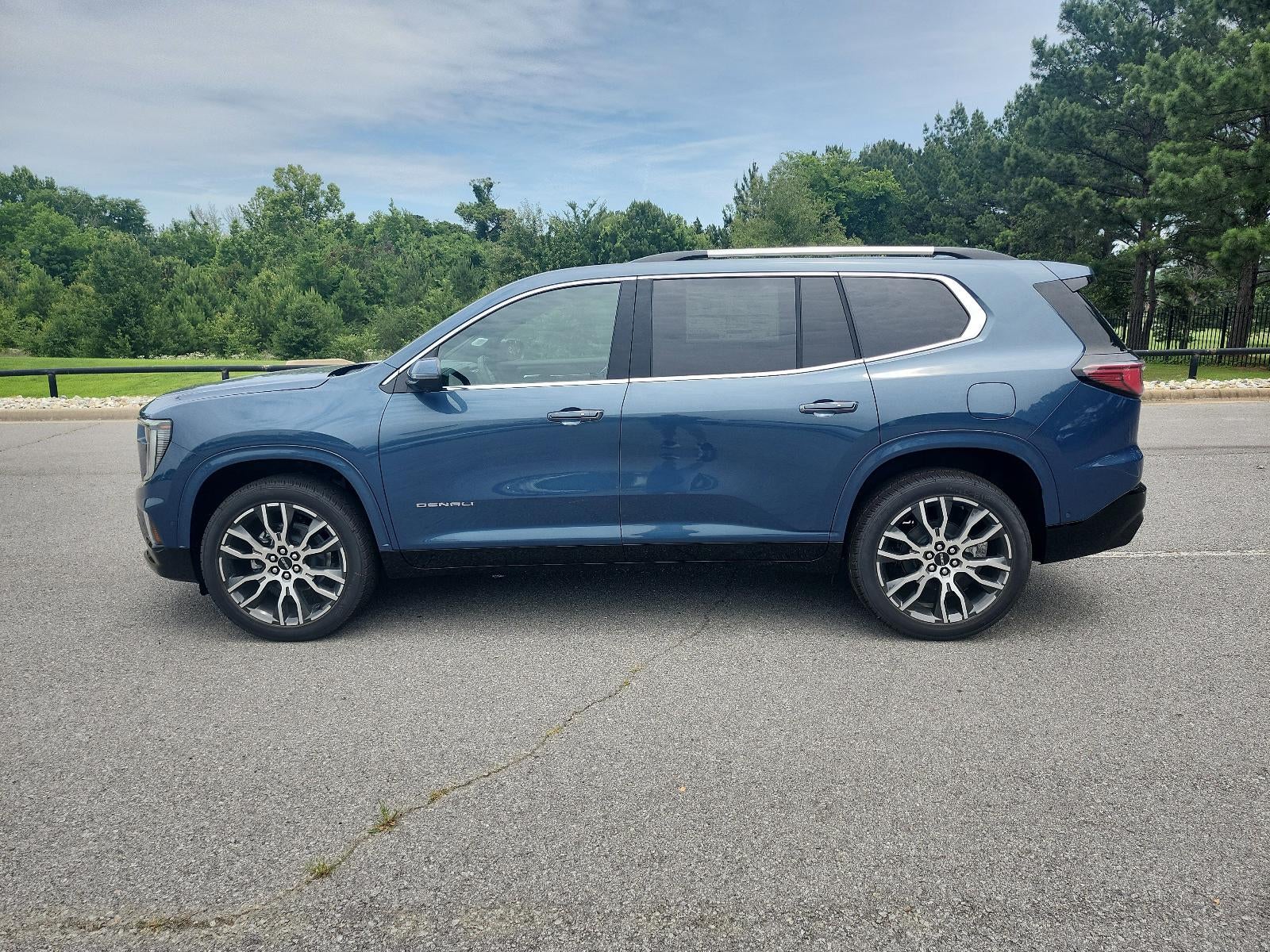 2026 GMC Acadia — side profile view