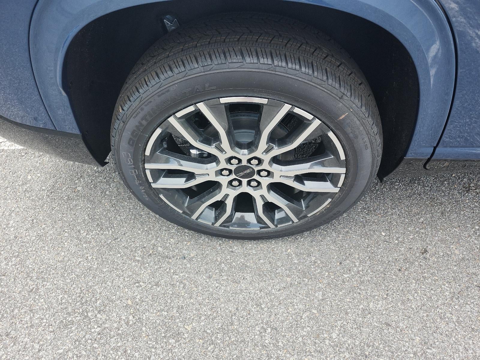 2026 GMC Acadia — detail view