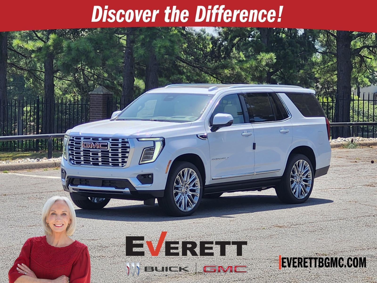 2026 GMC Yukon 4WD 4dr Denali in Glacier White Tricoat — front three-quarter view