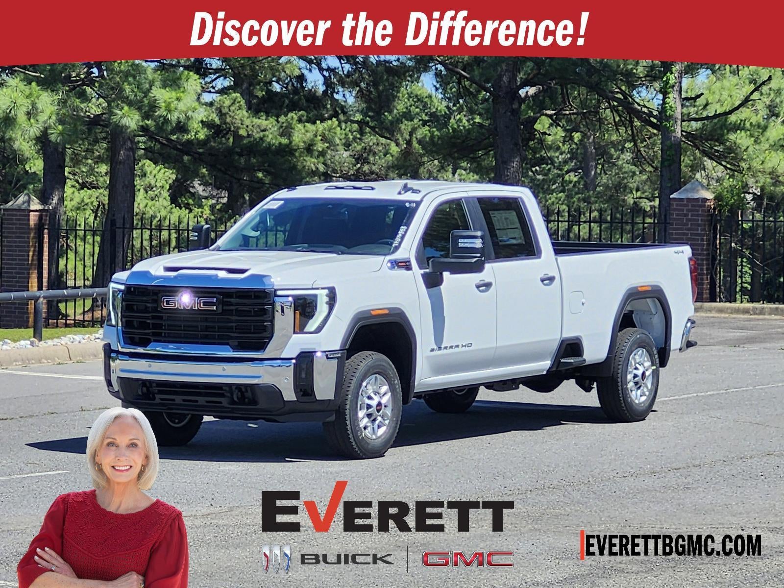 2026 GMC Sierra 2500 HD Crew Cab Long Box 4-Wheel Drive Pro in Summit White — front three-quarter view