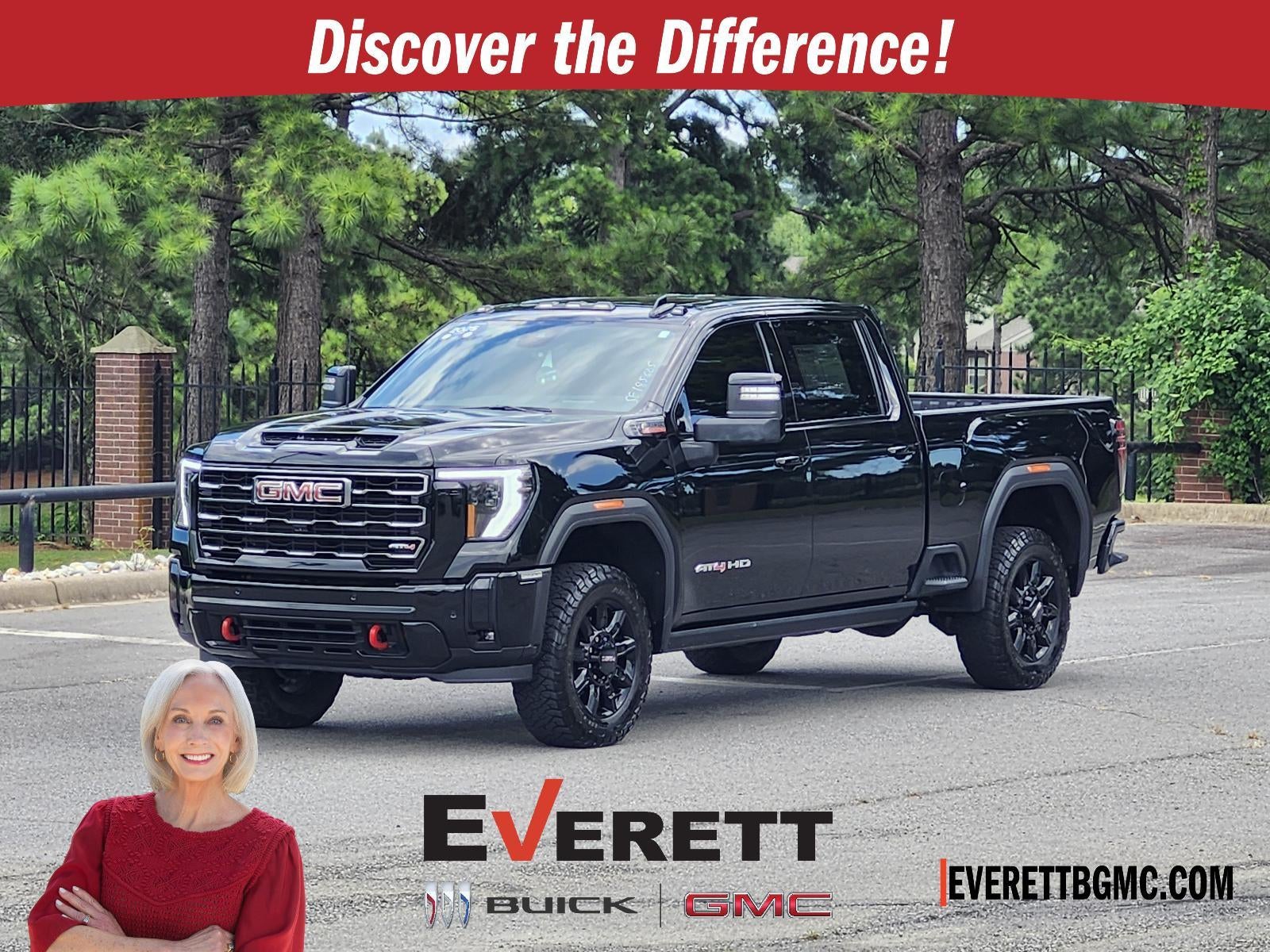 2025 GMC Sierra 2500 HD AT4 in Onyx Black — front three-quarter view