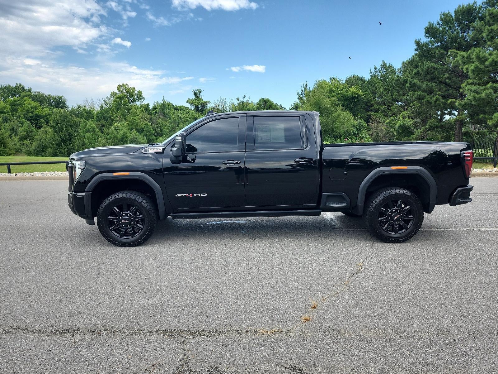 2025 GMC Sierra 2500 HD — side profile view