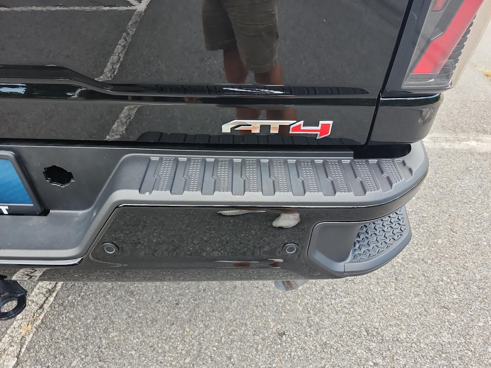 2025 GMC Sierra 2500 HD — detail view