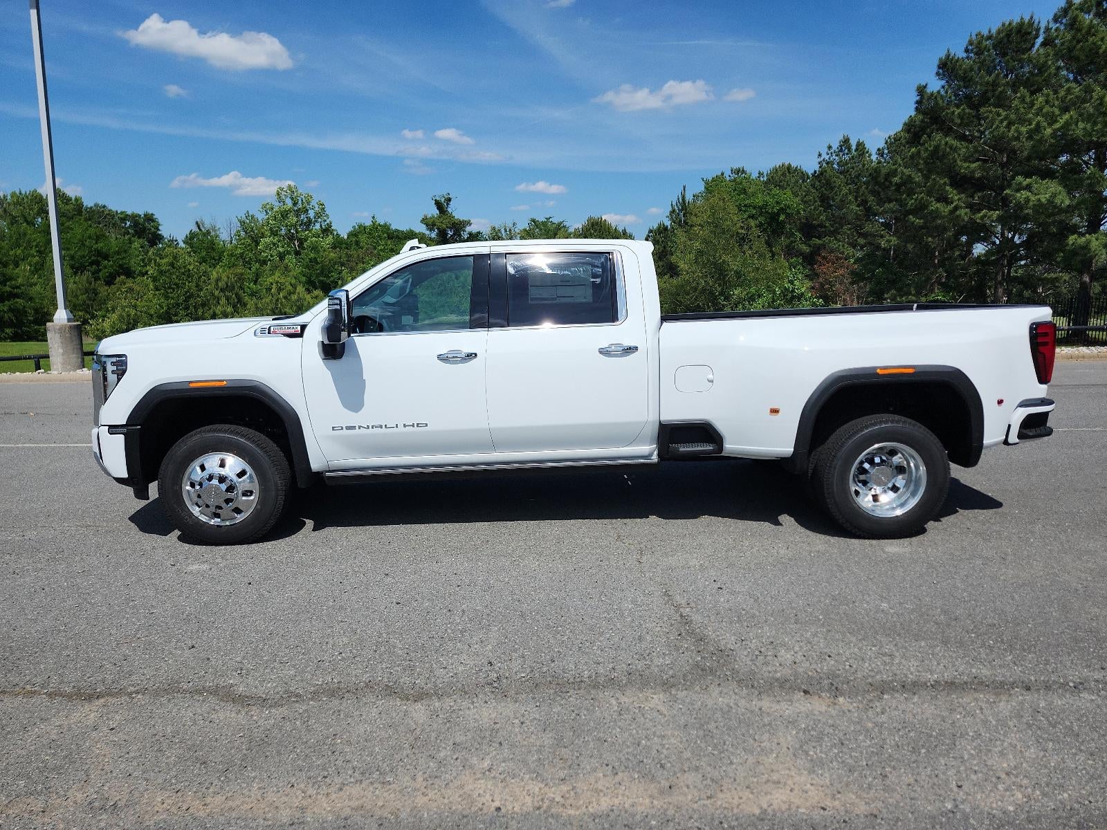 2026 GMC Sierra 3500 HD — side profile view