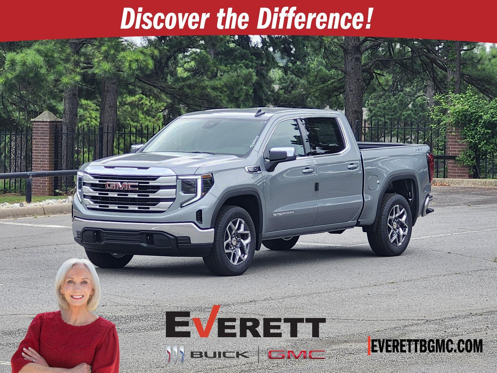 2026 GMC Sierra 1500 Crew Cab Short Box 4-Wheel Drive SLE in Sterling Metallic — front three-quarter view
