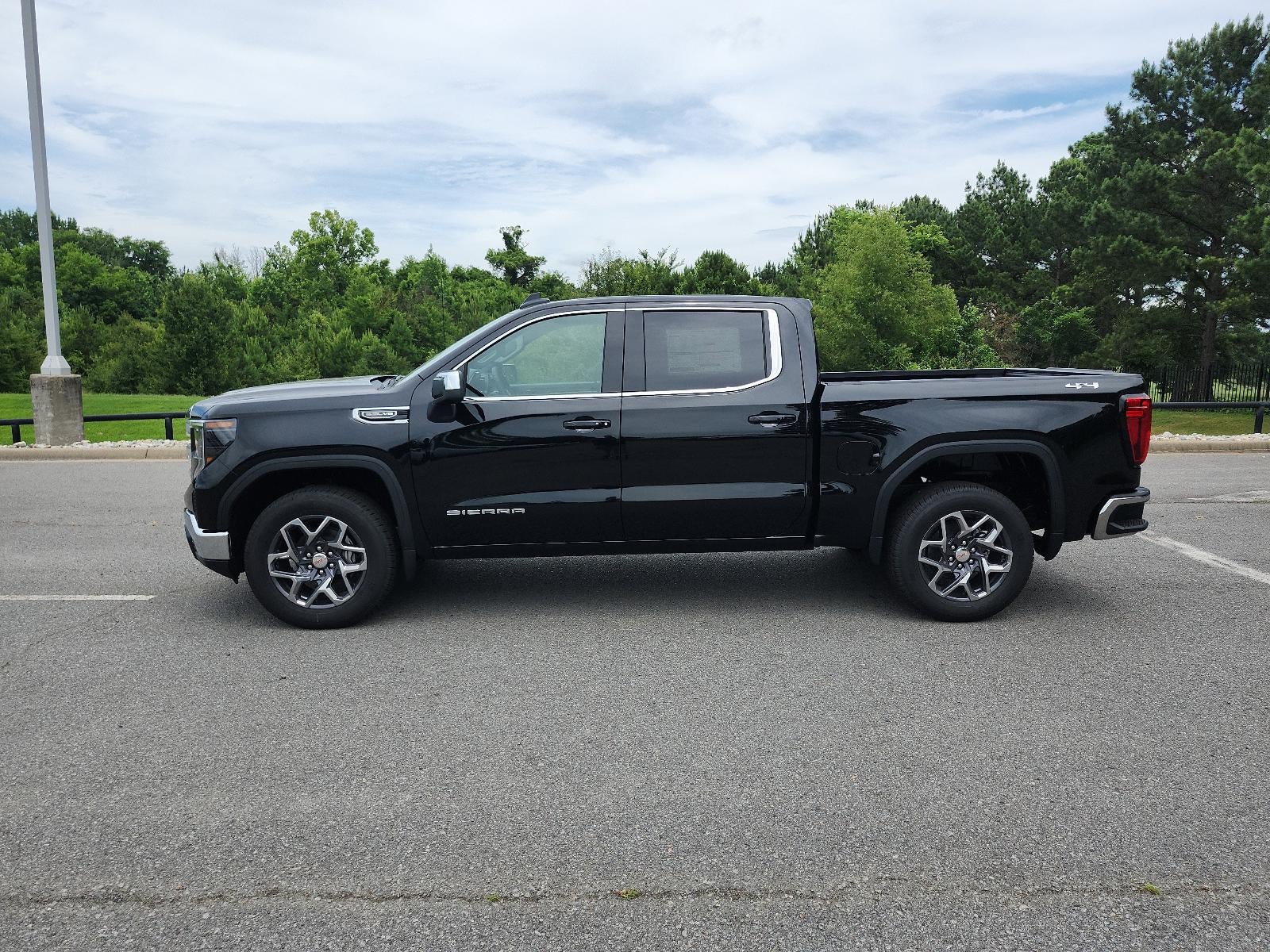 2026 GMC Sierra 1500 — side profile view