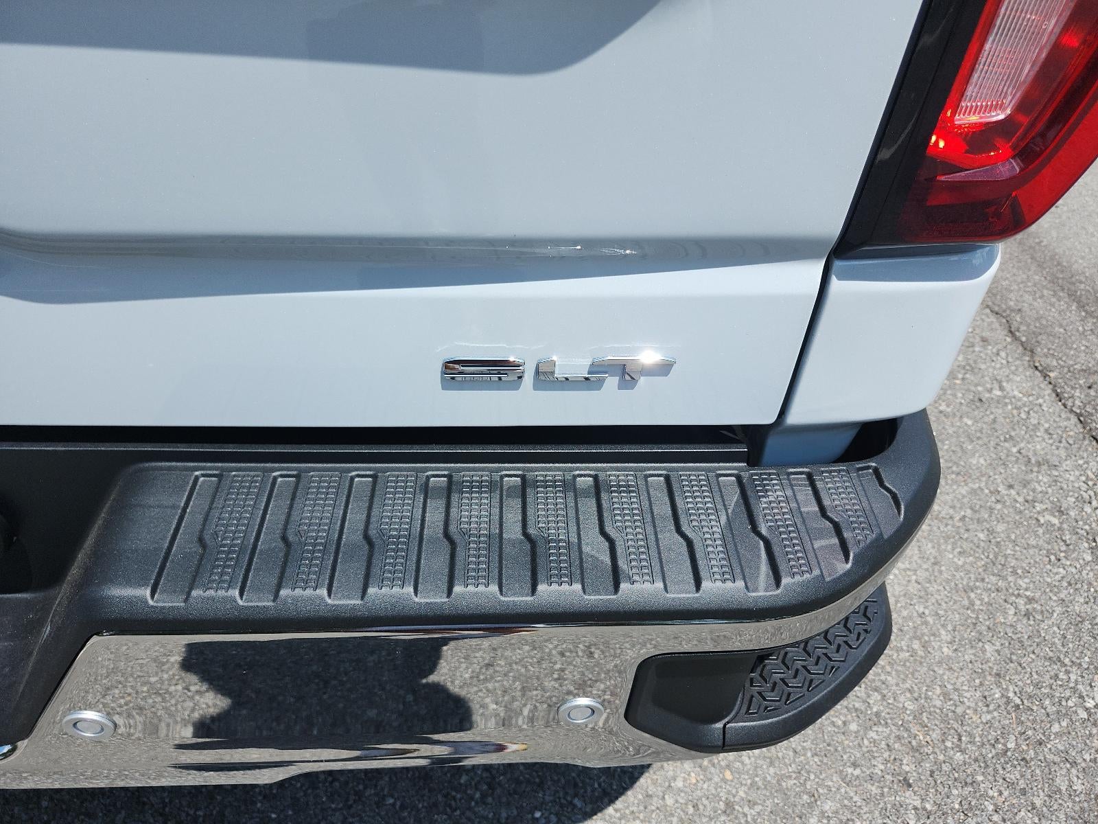 2026 GMC Sierra 1500 — detail view