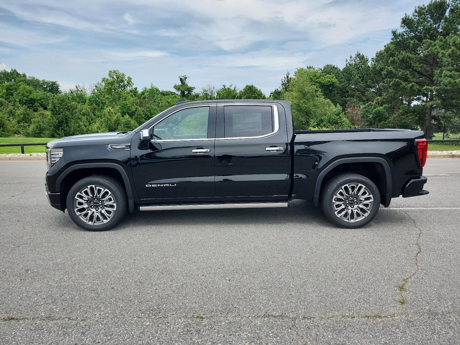 2026 GMC Sierra 1500 — side profile view