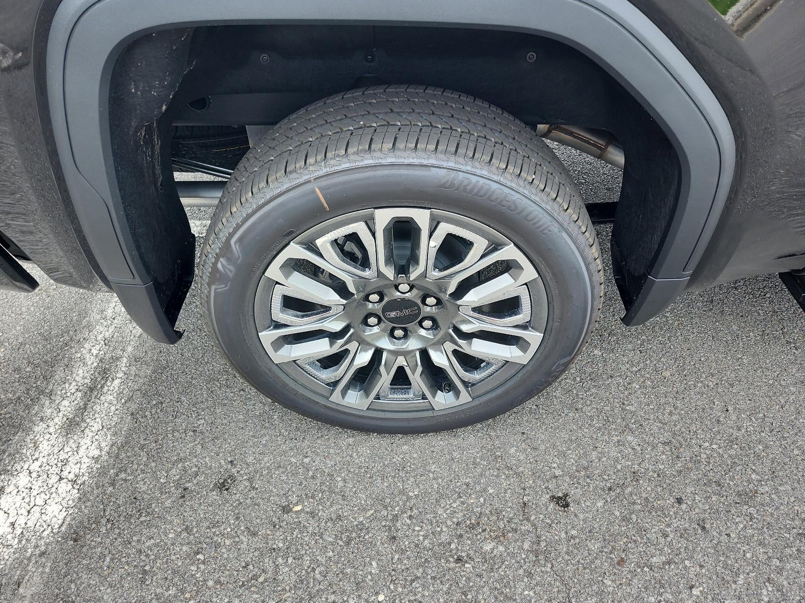 2026 GMC Sierra 1500 — detail view