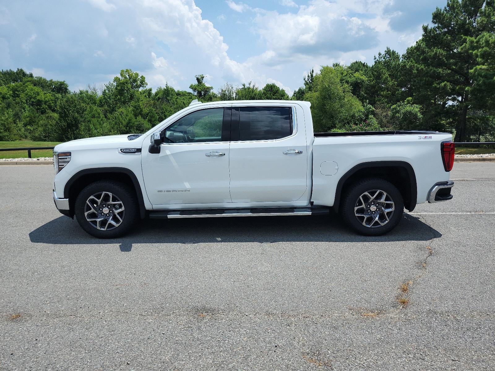 2026 GMC Sierra 1500 — side profile view