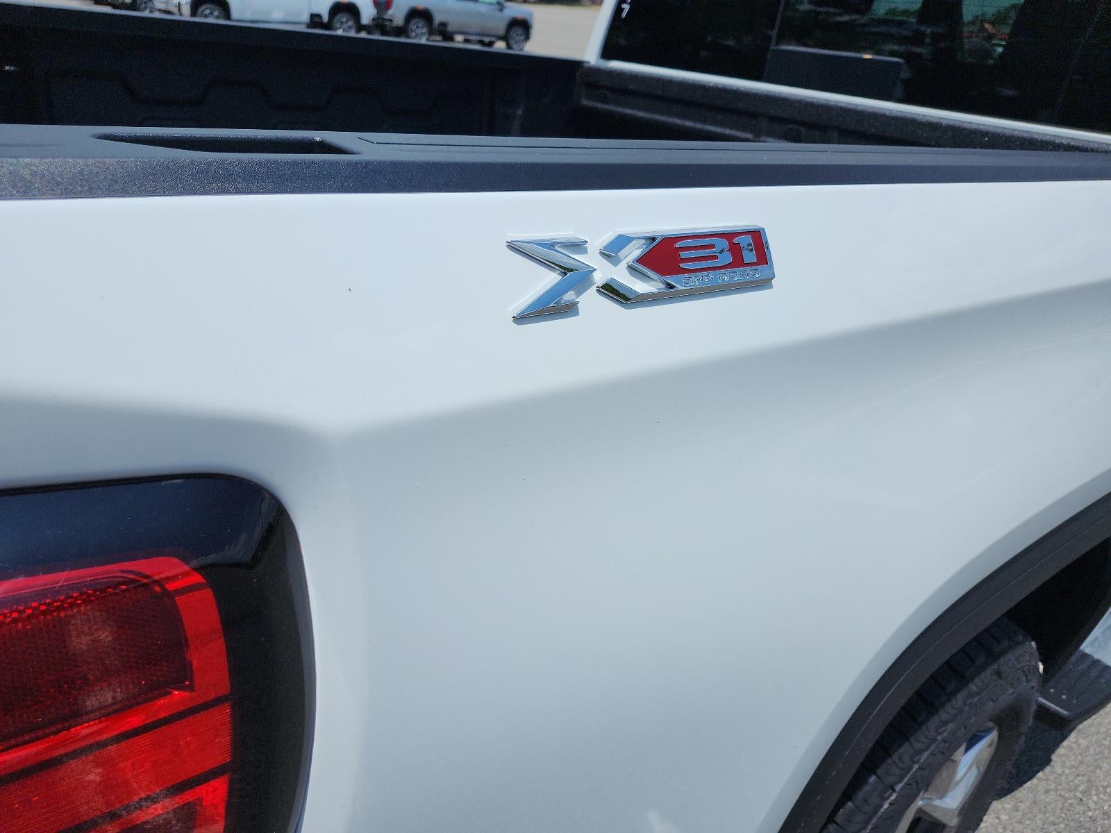 2026 GMC Sierra 1500 — detail view