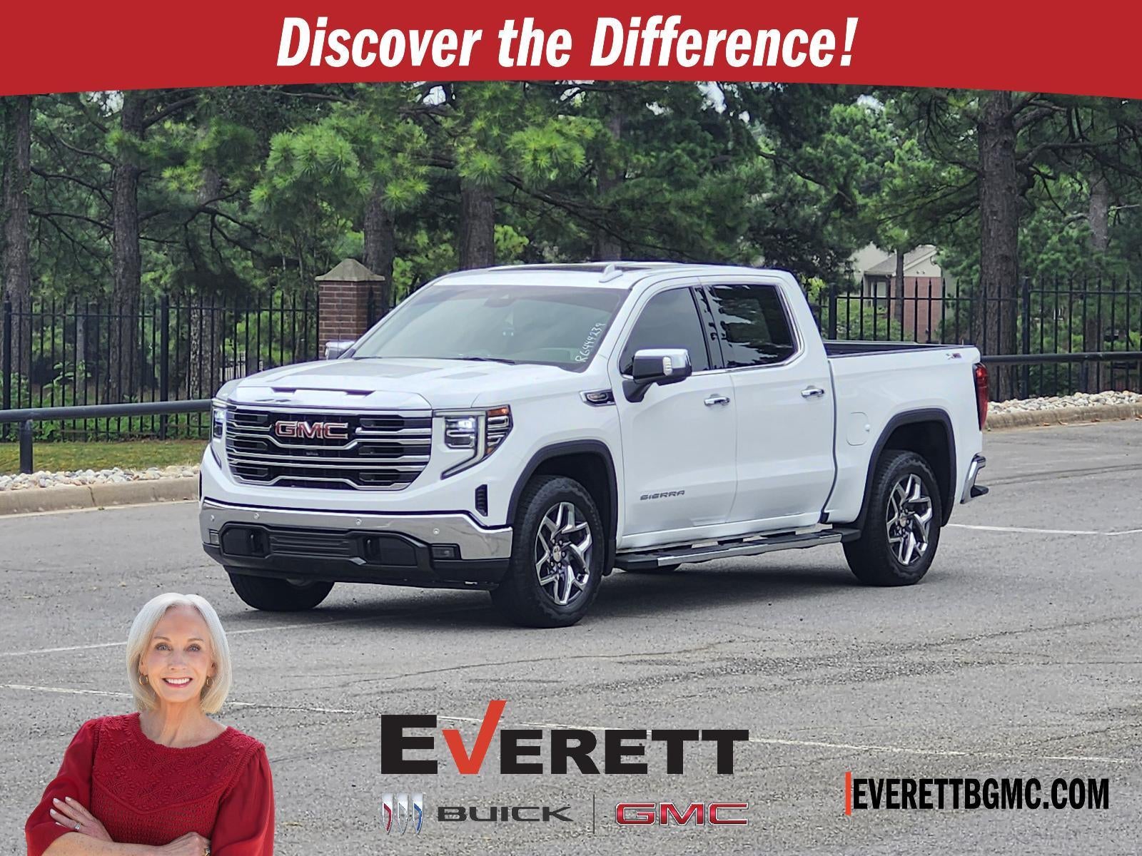 2024 GMC Sierra 1500 SLT in Summit White — front three-quarter view