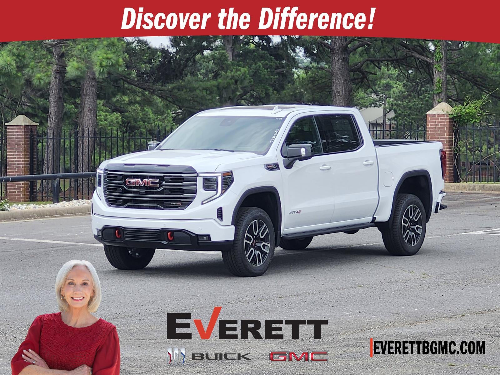2026 GMC Sierra 1500 Crew Cab Short Box 4-Wheel Drive AT4 in Summit White — front three-quarter view