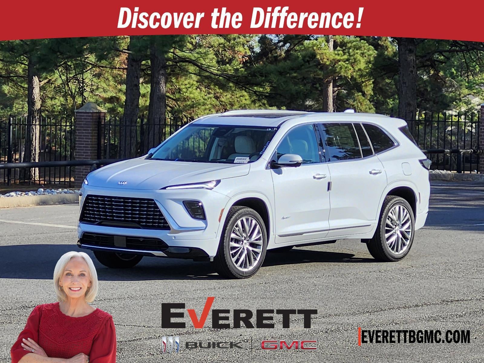 2026 Buick Enclave 4dr Avenir in Iridescent White Tricoat — front three-quarter view